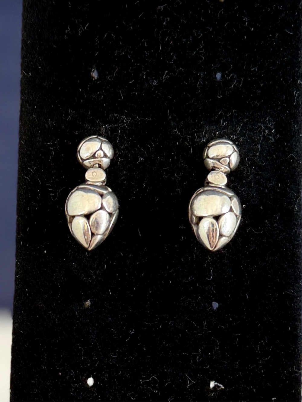 JOHN HARDY Sterling Silver Kali Pebble Acorn Drop Teardrop Stud Earrings